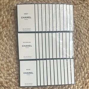 CHANEL Perfume Sample Set - Black and White
